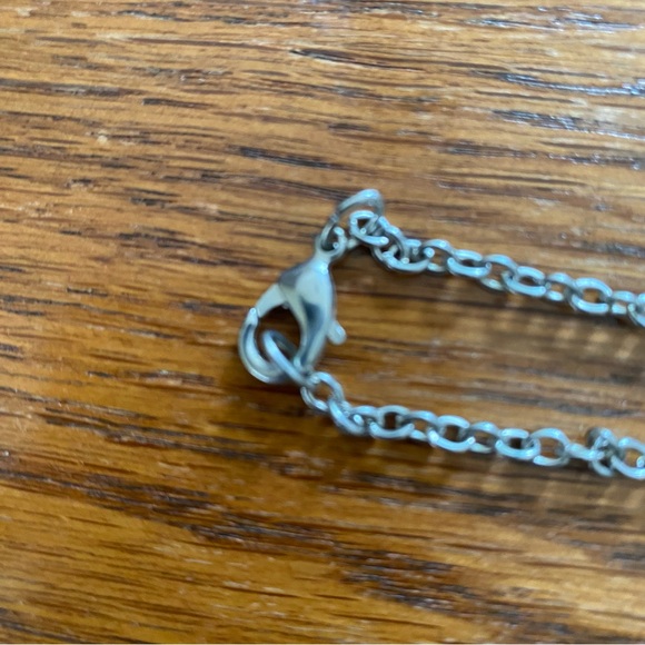 Women’s Silver Charm necklace, two heart lockets to open for pictures 20”length - Picture 3 of 11